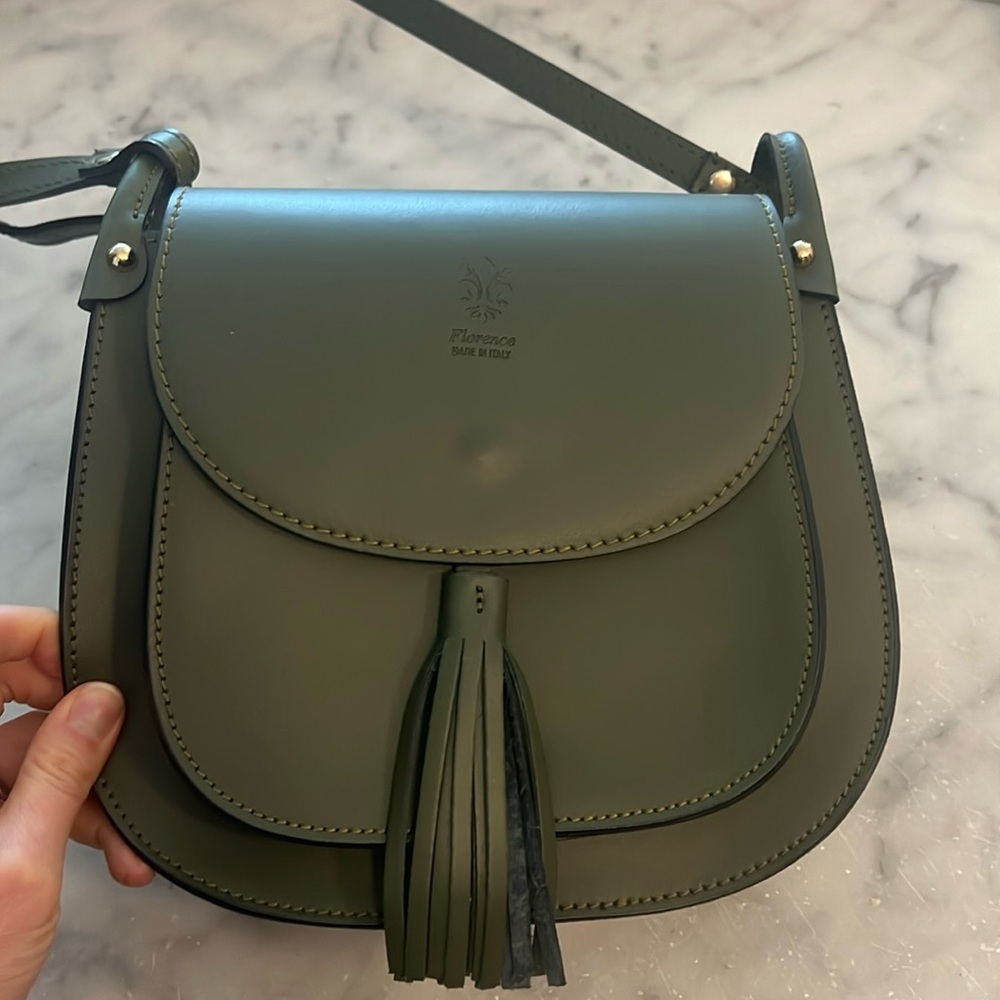 Green leather purse